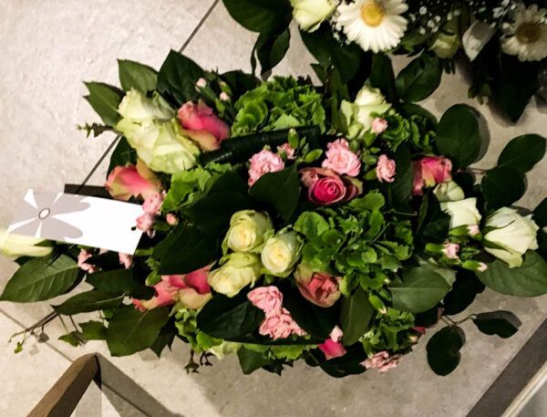 bloemstuk pastelkleuren - Afbeelding 3