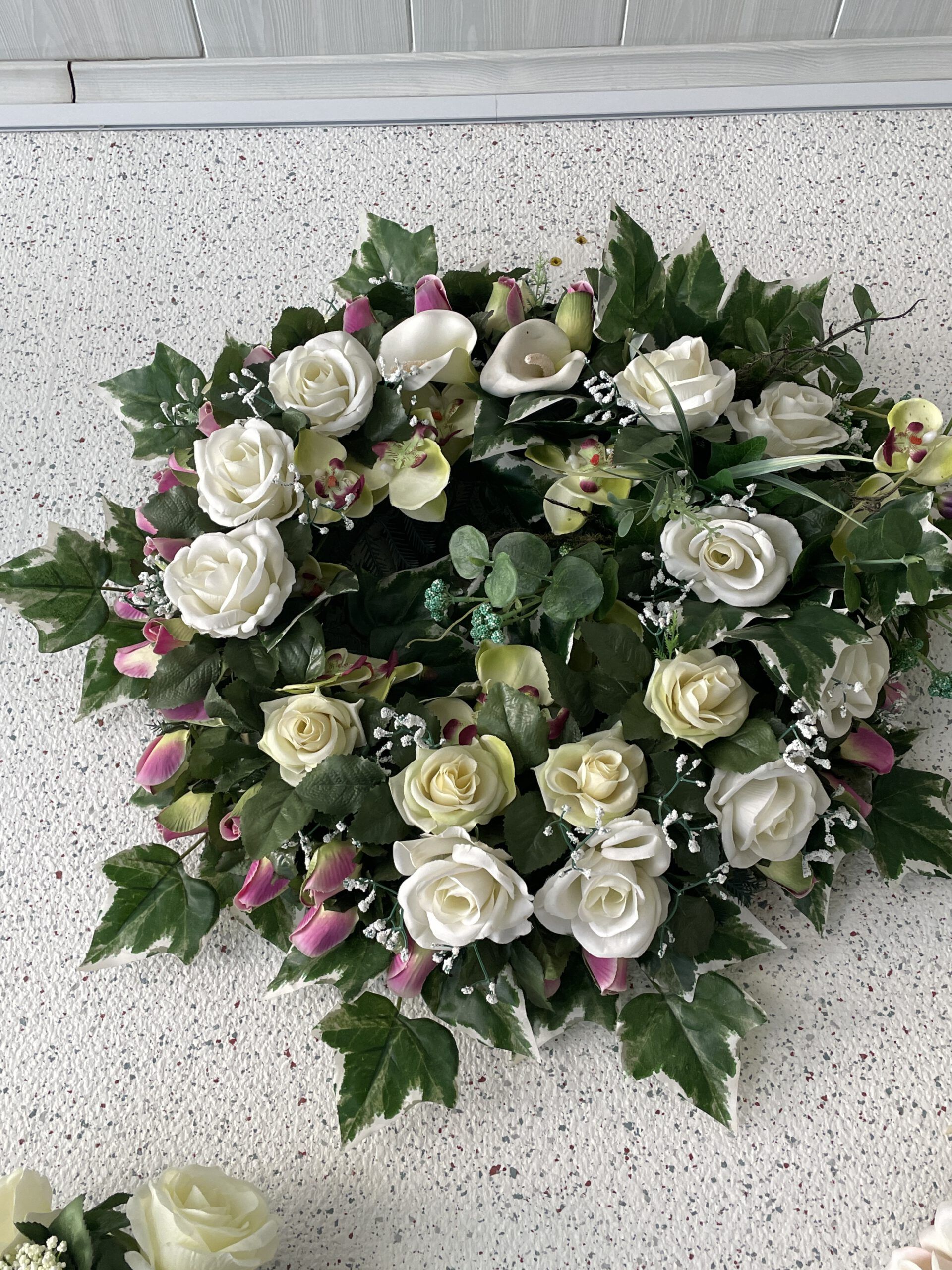 Zijden bloemstuk - Afbeelding 15